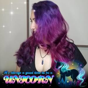 Meet your Posher, Shana